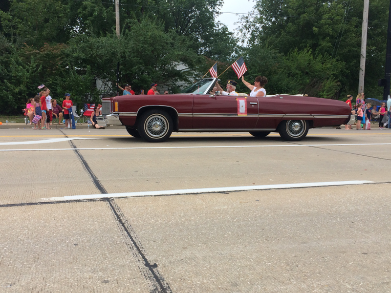 Illustration for article titled Independence Day Parade - the cars